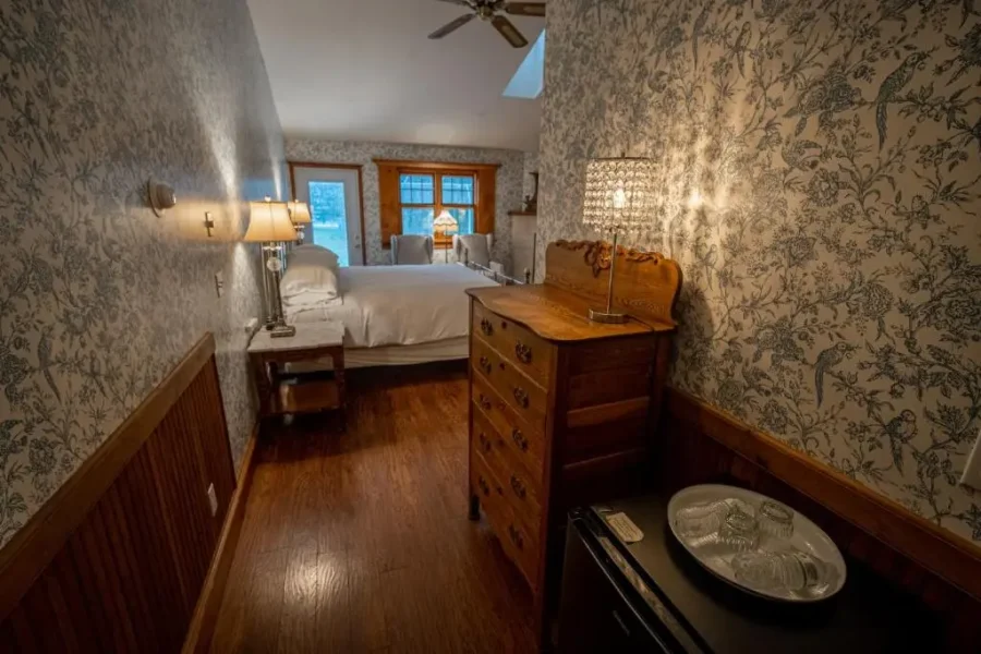 Escape to Windham: Discover Albergo Allegria, a 4-Star Bed and Breakfast