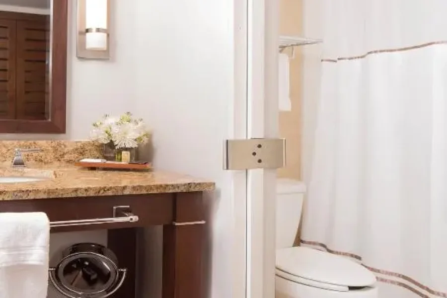 Experience Luxury at AT&T Hotel & Conference Center in Austin