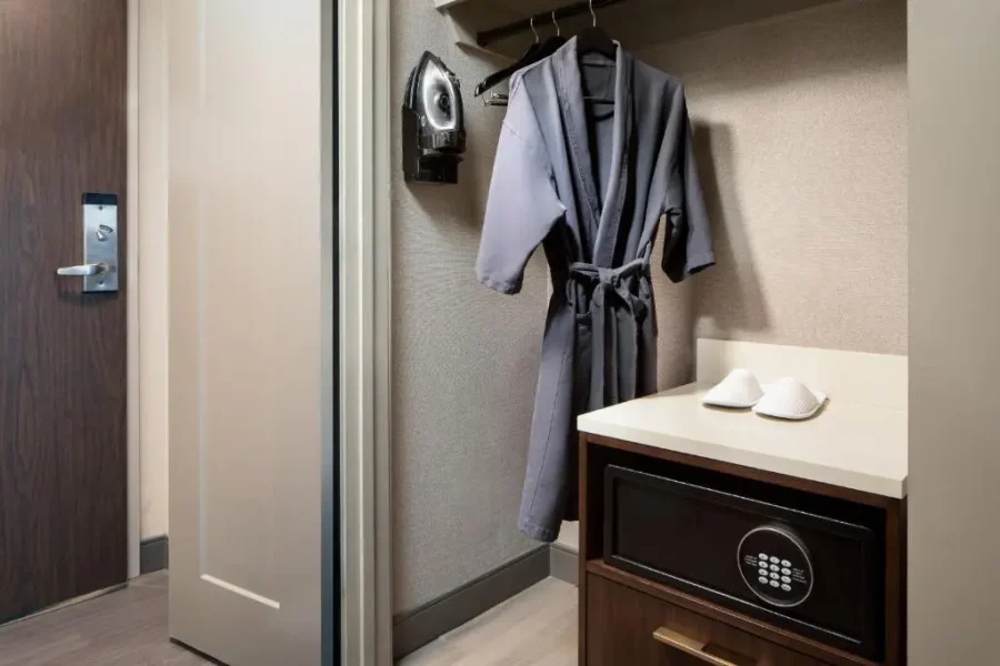 Discover the Ultimate Comfort at Dallas-Addison Marriott Quorum by the Galleria