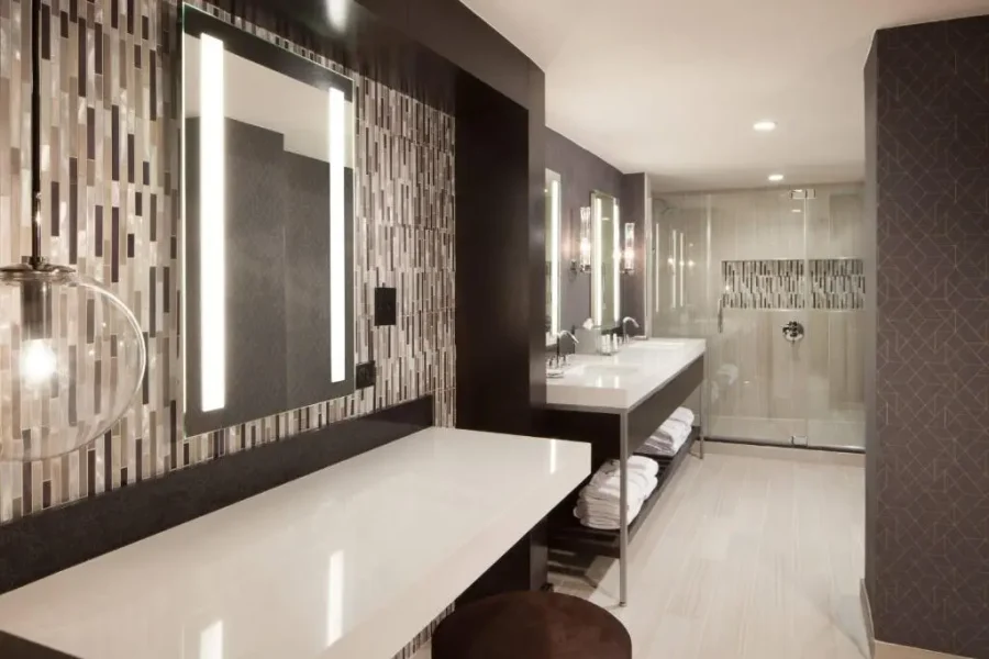 Stay Connected at Dallas Fort Worth Airport Marriott – A Convenient 4-Star Hotel in Irving, Texas