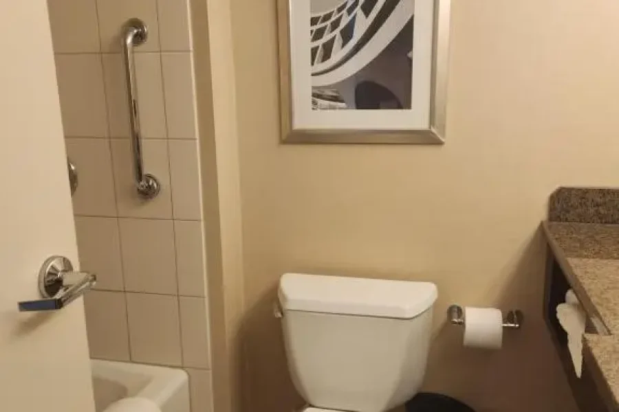 Experience Luxury at Detroit Marriott Livonia – A 4-Star Hotel in Livonia, Michigan