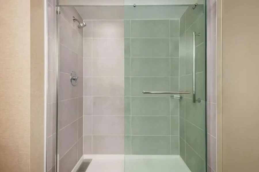 Embassy Suites Cleveland-Rockside: A Luxurious Stay in Independence, Ohio