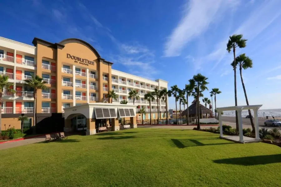 Discover the DoubleTree by Hilton Galveston Beach: A Tropical Paradise on the Gulf Coast