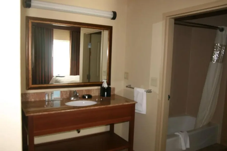 Discover Comfort and Fun at Hampton Inn & Suites New Braunfels