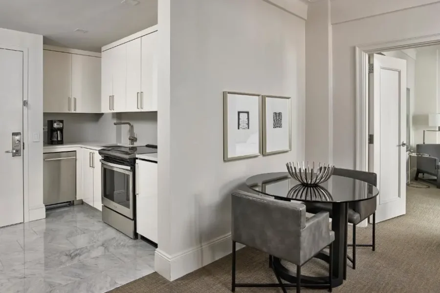 Stay in Style at AKA Central Park: Your Home Away from Home in New York