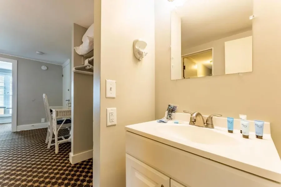 Discover the Charm of Michillinda Lodge Resort in Whitehall, Michigan