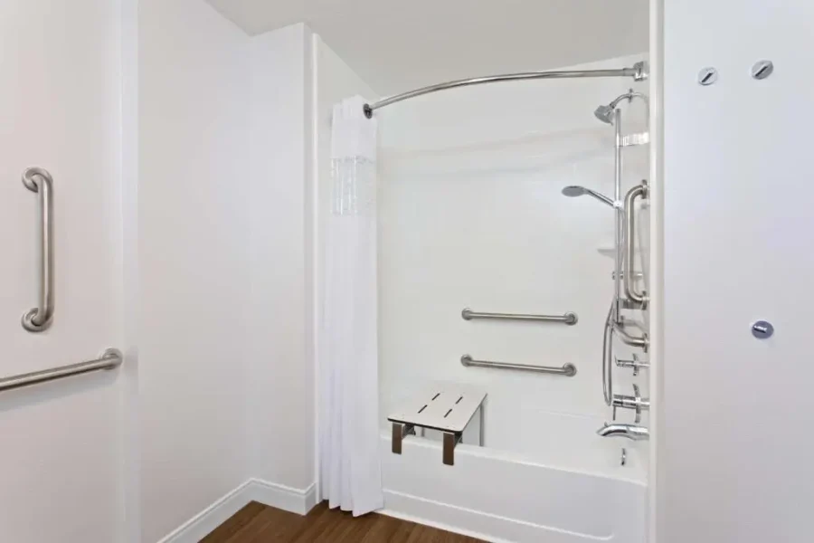 Experience the Best at Soo Locks Lodge in Sault Ste. Marie, Michigan