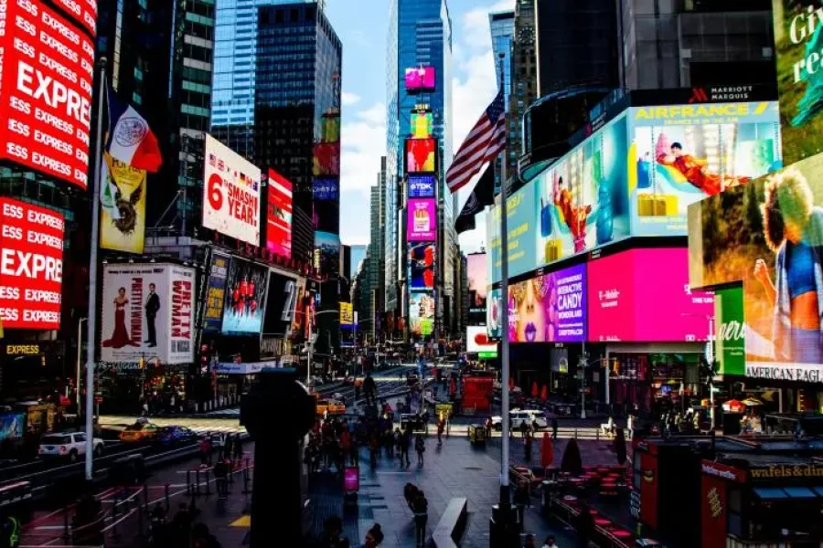 7-Day Eastern US and Canada Discovery Tour Package from New York