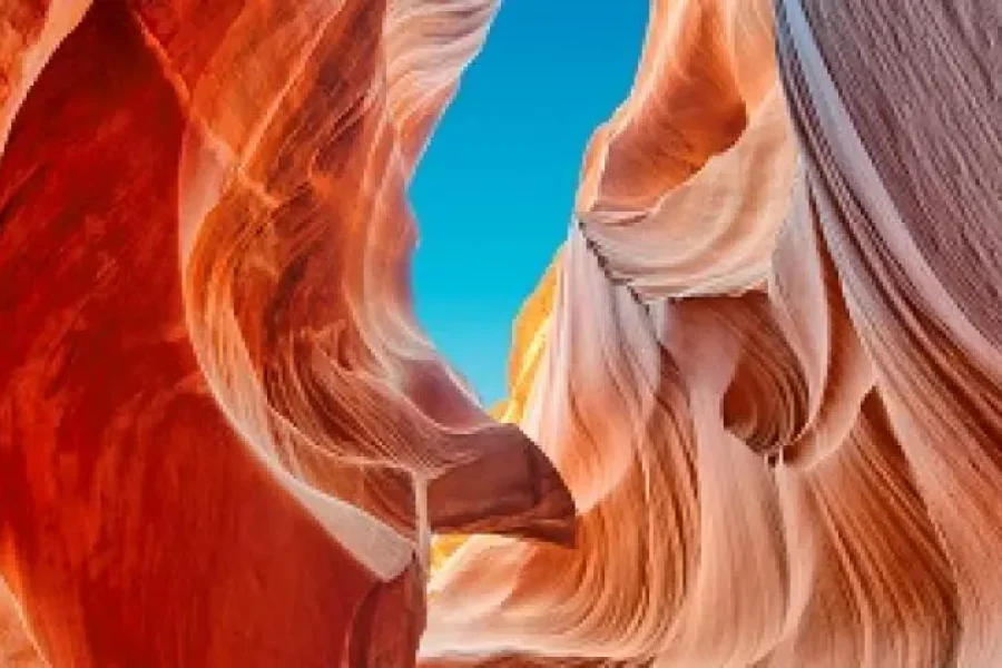 Experience the Majestic Beauty of the American Southwest with Our 3-Day Mighty Five Aerial Adventure Safari