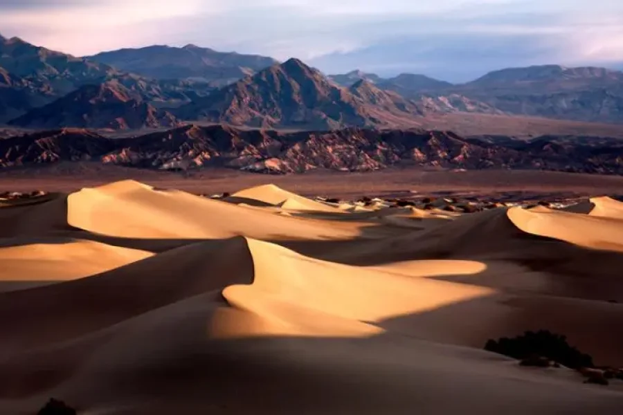 <h1>Experience the Breathtaking Beauty of Death Valley on this Unforgettable Tour from Las Vegas</h1>