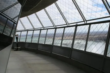 Discover the Best of Fall Foliage: 3-Day Watkins Glen State Park, Niagara Falls, Toronto, and 1000 Islands Maple Leaves Tour