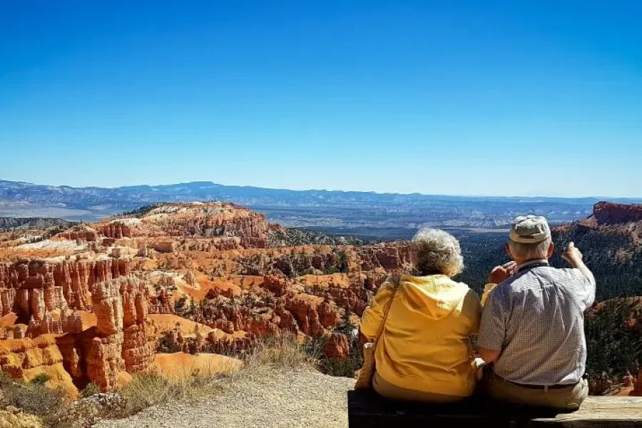1-Day Zion & Bryce Canyon 2 National Parks Tour with Hotel Pickup from Las Vegas | Small Group