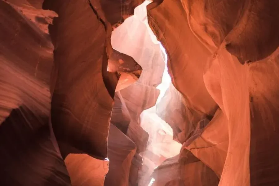 2-Day Grand Canyon East and South Rim, Upper/Lower Antelope Canyon and Zion National Park Tour from Las Vegas